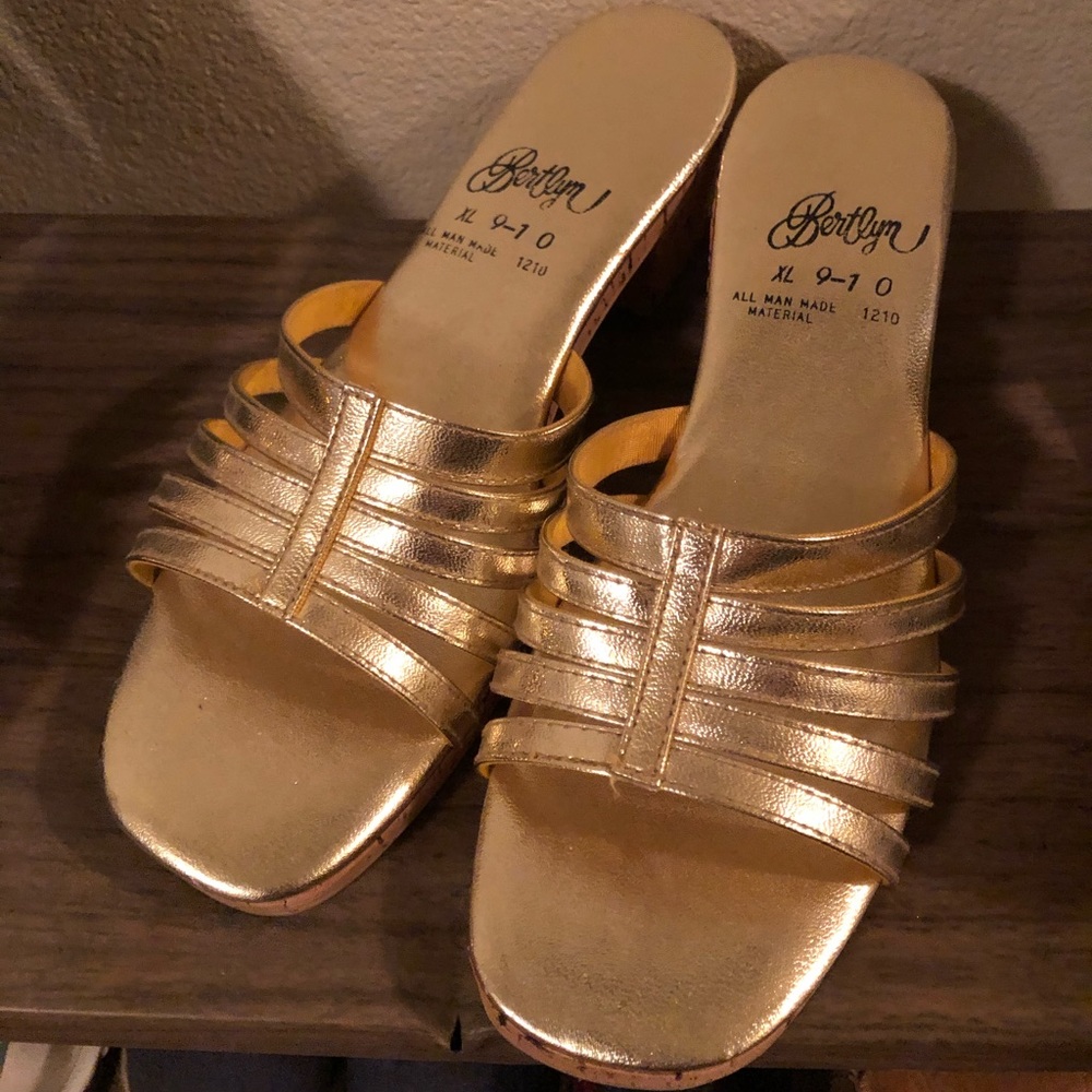 60s vintage - Gold foil cork heels